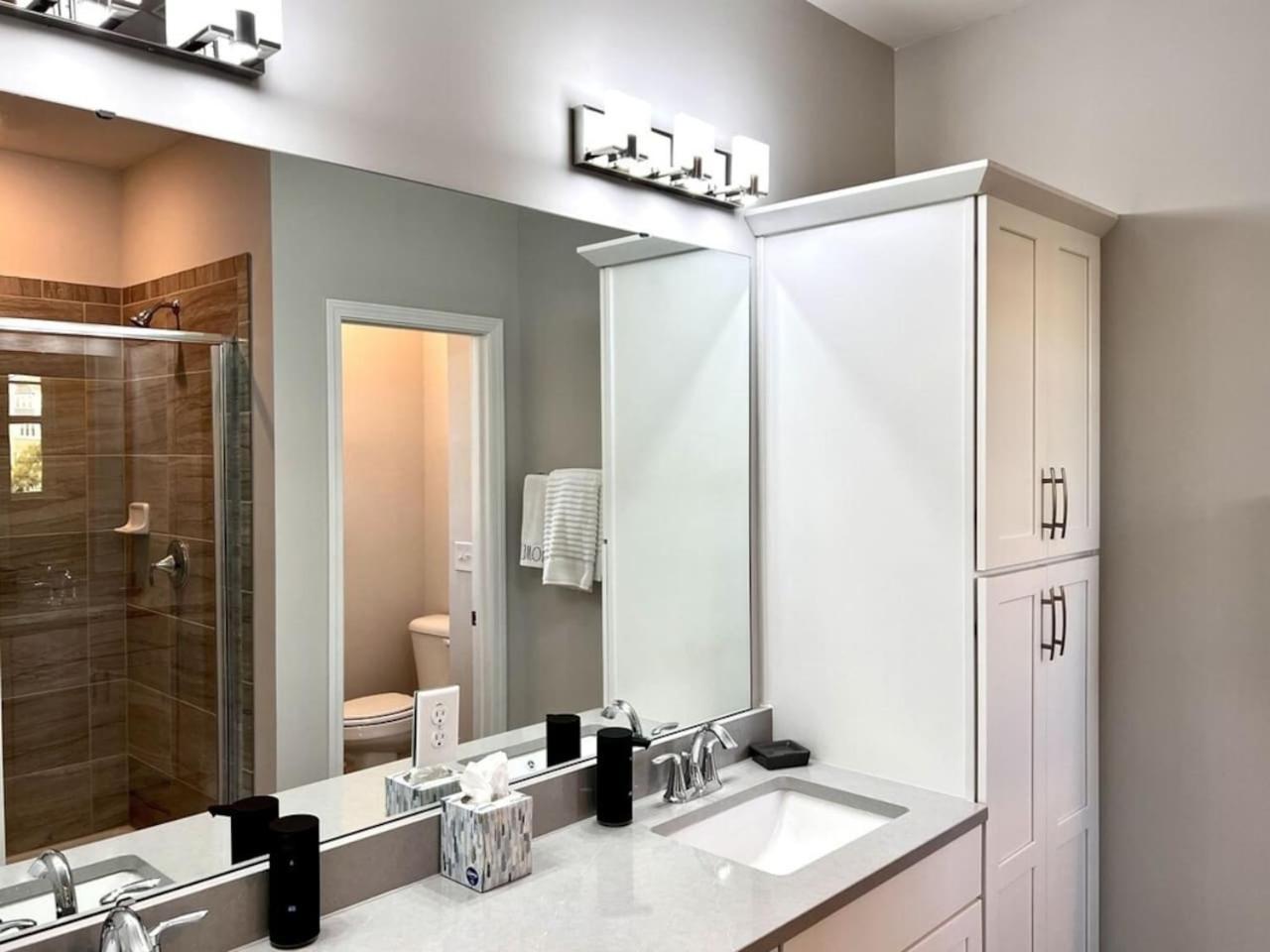 The Villas Buckingham 10 Mins To Rdu Airport Duke Downtown Durham Ngoại thất bức ảnh