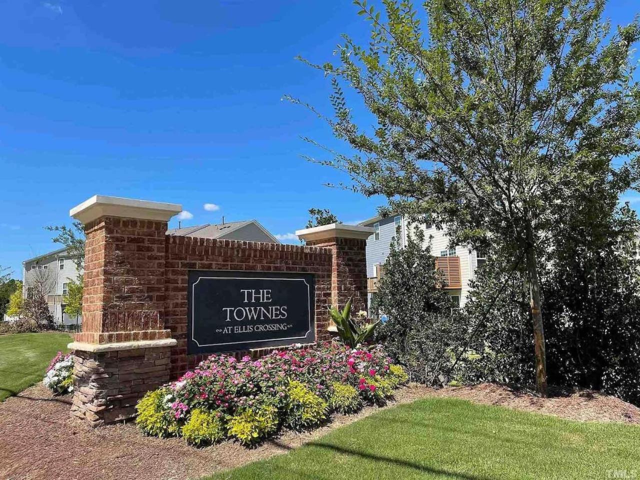 The Villas Buckingham 10 Mins To Rdu Airport Duke Downtown Durham Ngoại thất bức ảnh