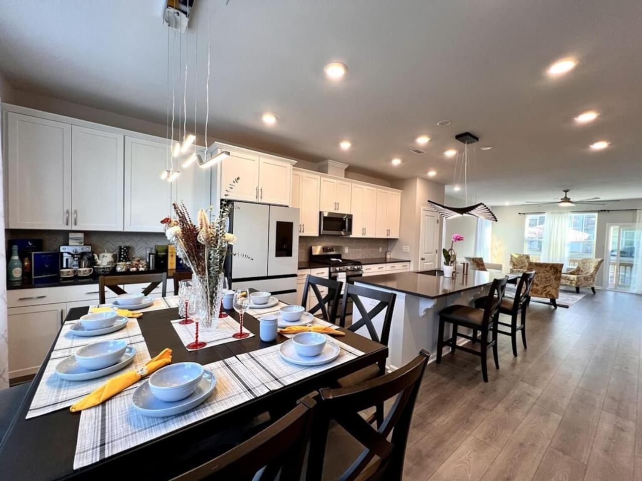 The Villas Buckingham 10 Mins To Rdu Airport Duke Downtown Durham Ngoại thất bức ảnh